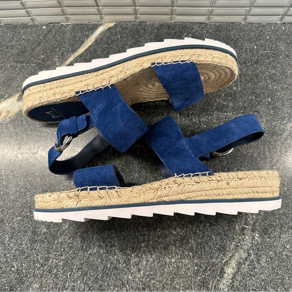 MARC FISHER - PHEBE 2 BLUE SUEDE SANDALS